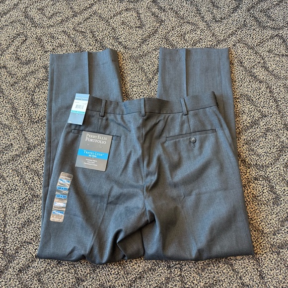 Perry Ellis Portfolio No Iron Travel Luxe Dress Pants - Picture 1 of 4